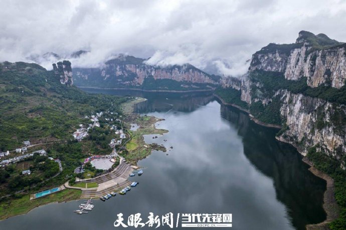 包含黔江在线客户端的词条
